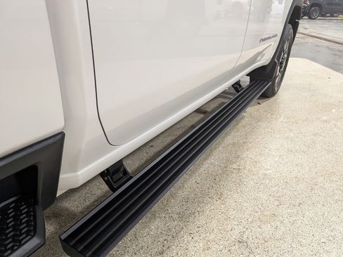 Used 2025 GMC Sierra 2500 Denali w/ Denali Reserve Package image 11