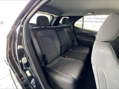 Used 2024 Chevrolet Equinox LT FWD image 15