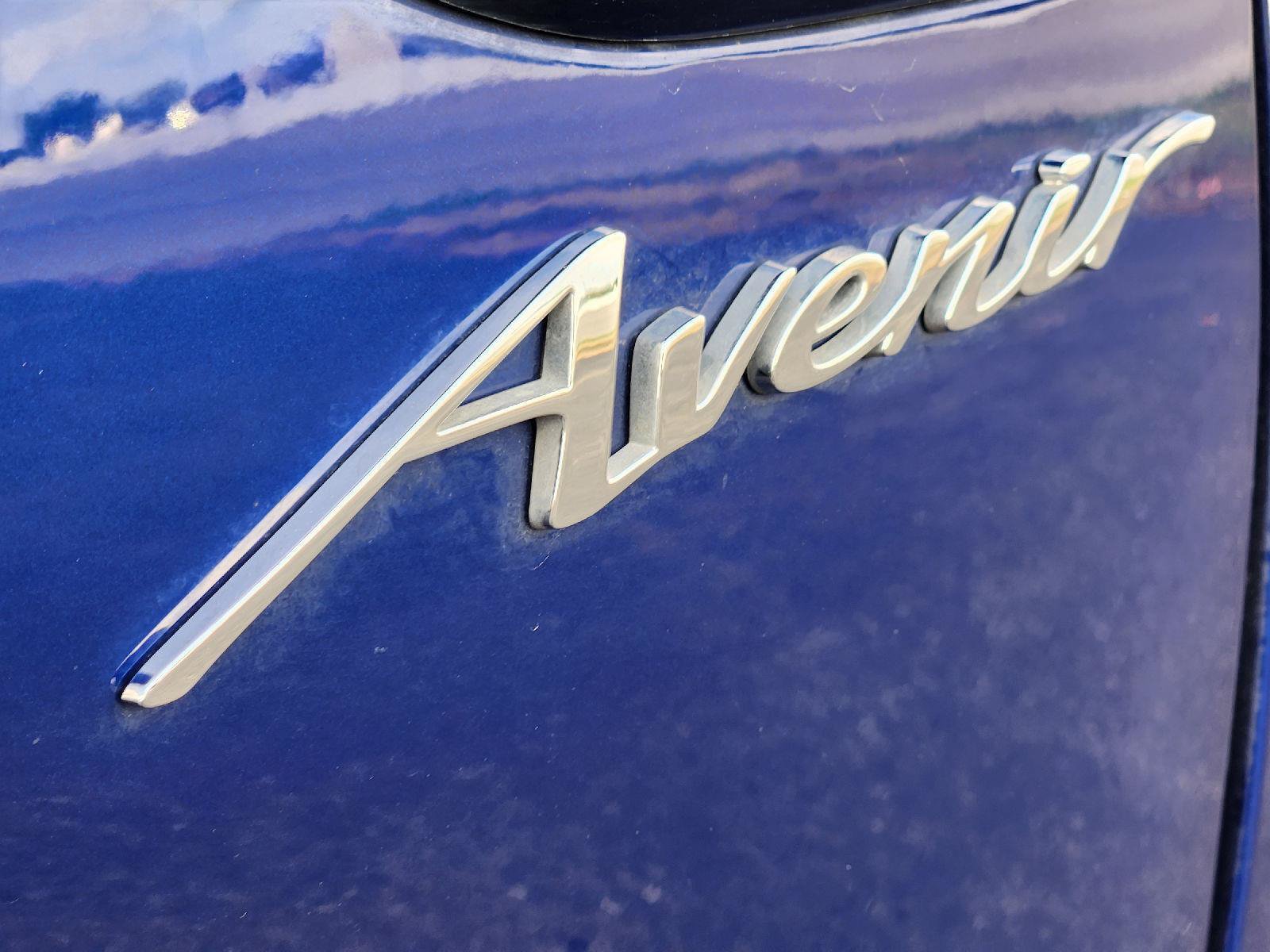 Used 2024 Buick Envision Avenir AWD/4WD image 12
