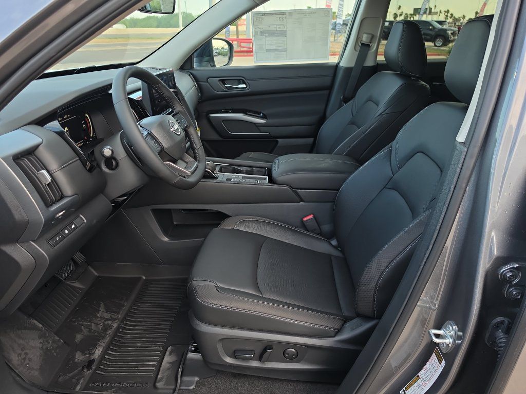 New 2026 Nissan Pathfinder SL FWD image 25