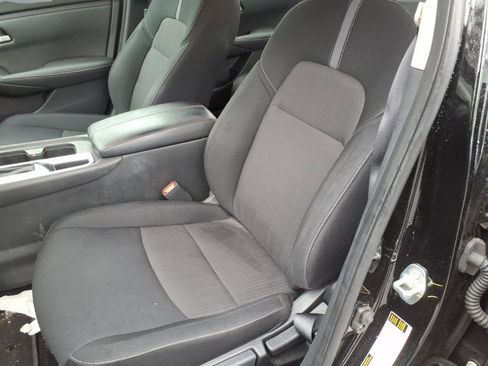 Used 2023 Nissan Sentra SV w/ All-Weather Package image 11