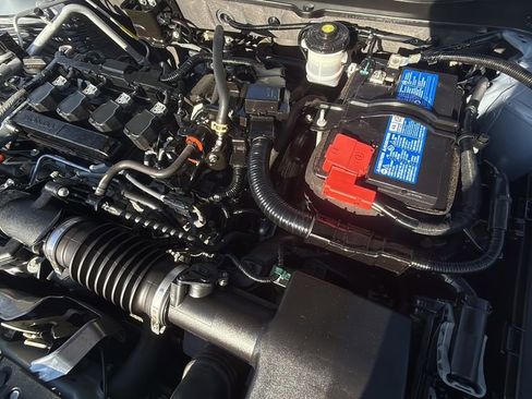 Used 2022 Honda Accord Sport image 19
