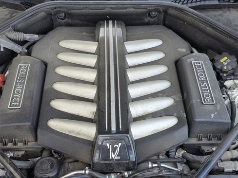 Used 2016 Rolls-Royce Ghost image 36