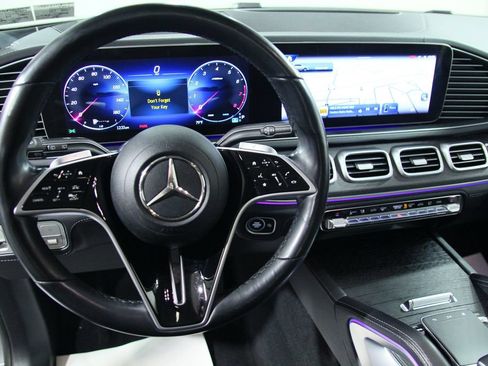 Certified 2025 Mercedes-Benz GLE 350 4MATIC image 21