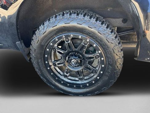 Used 2020 Chevrolet Silverado 1500 RST image 9