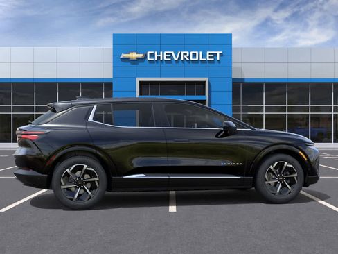 New 2025 Chevrolet Equinox EV LT w/ Comfort Package image 5