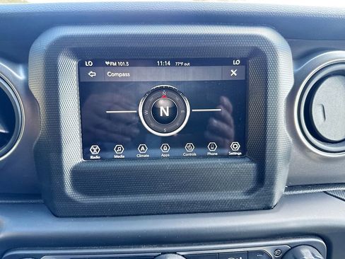 Used 2023 Jeep Wrangler Unlimited w/ Cold Weather Group AWD/4WD image 14