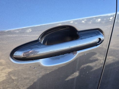 Certified 2021 Toyota RAV4 XLE image 22