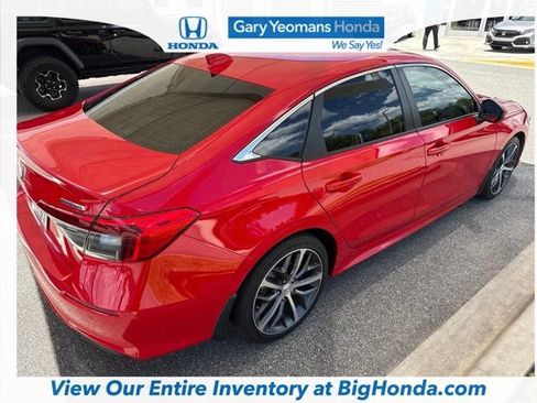 Used 2024 Honda Civic Touring image 10