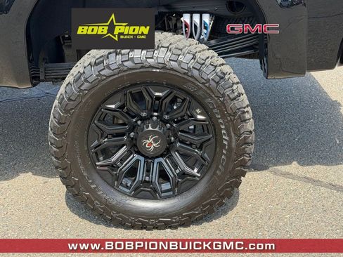 New 2026 GMC Sierra 2500 Denali w/ Denali Reserve Package AWD/4WD image 6