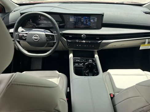 New 2026 Nissan Murano SV AWD/4WD image 14