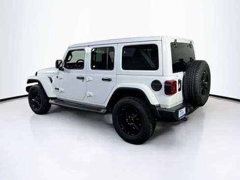Used 2023 Jeep Wrangler Unlimited Sahara image 7