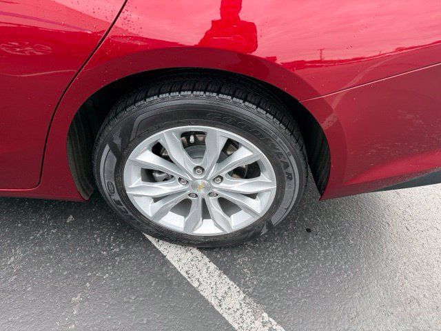 Used 2023 Chevrolet Malibu LT FWD image 5