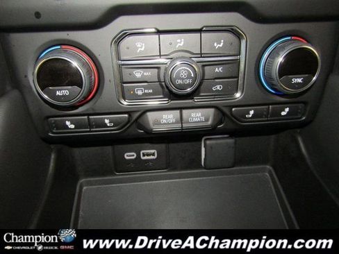 Certified 2024 Chevrolet Tahoe Z71 w/ Off-Road Capability Package image 43