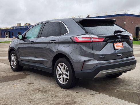 Used 2024 Ford Edge SEL image 8