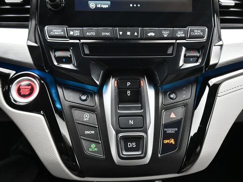 Used 2024 Honda Odyssey Touring image 24