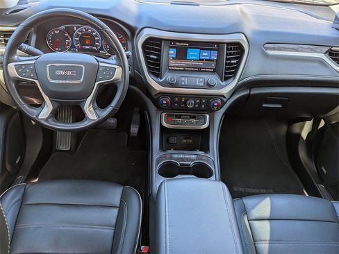 Used 2022 GMC Acadia Denali w/ Denali Technology Package image 15