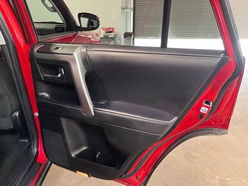 Used 2024 Toyota 4Runner SR5 image 16