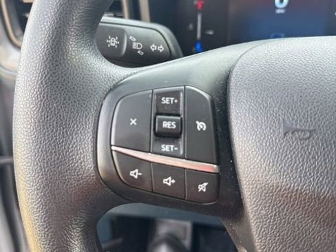 Certified 2025 Ford Maverick XL w/ Equipment Group 102A AWD/4WD image 17