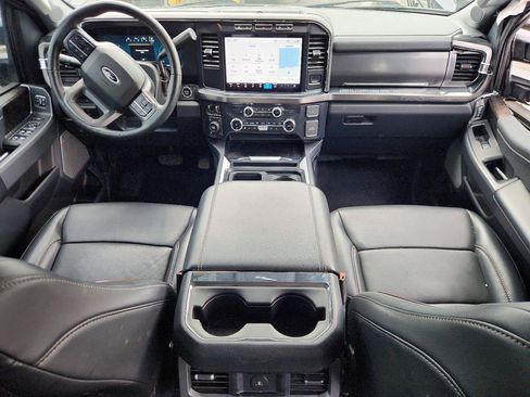 Used 2024 Ford F250 Lariat w/ Sport Appearance Package AWD/4WD image 7