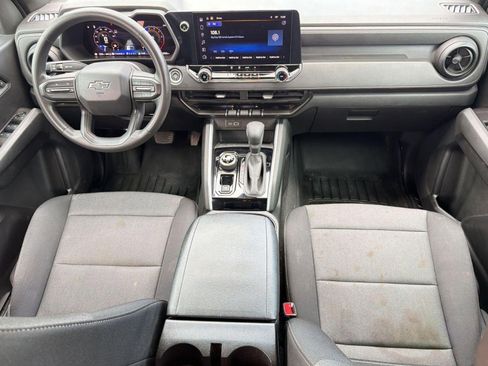 Used 2024 Chevrolet Colorado Trail Boss AWD/4WD image 13