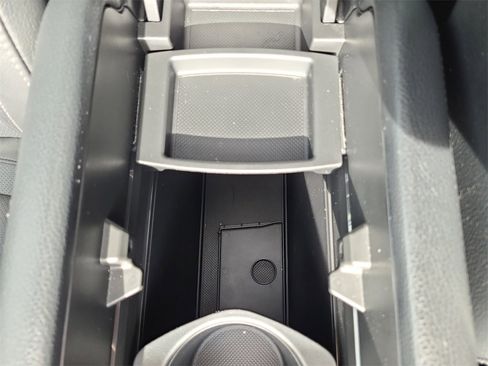 Used 2020 Honda Civic EX-L image 26