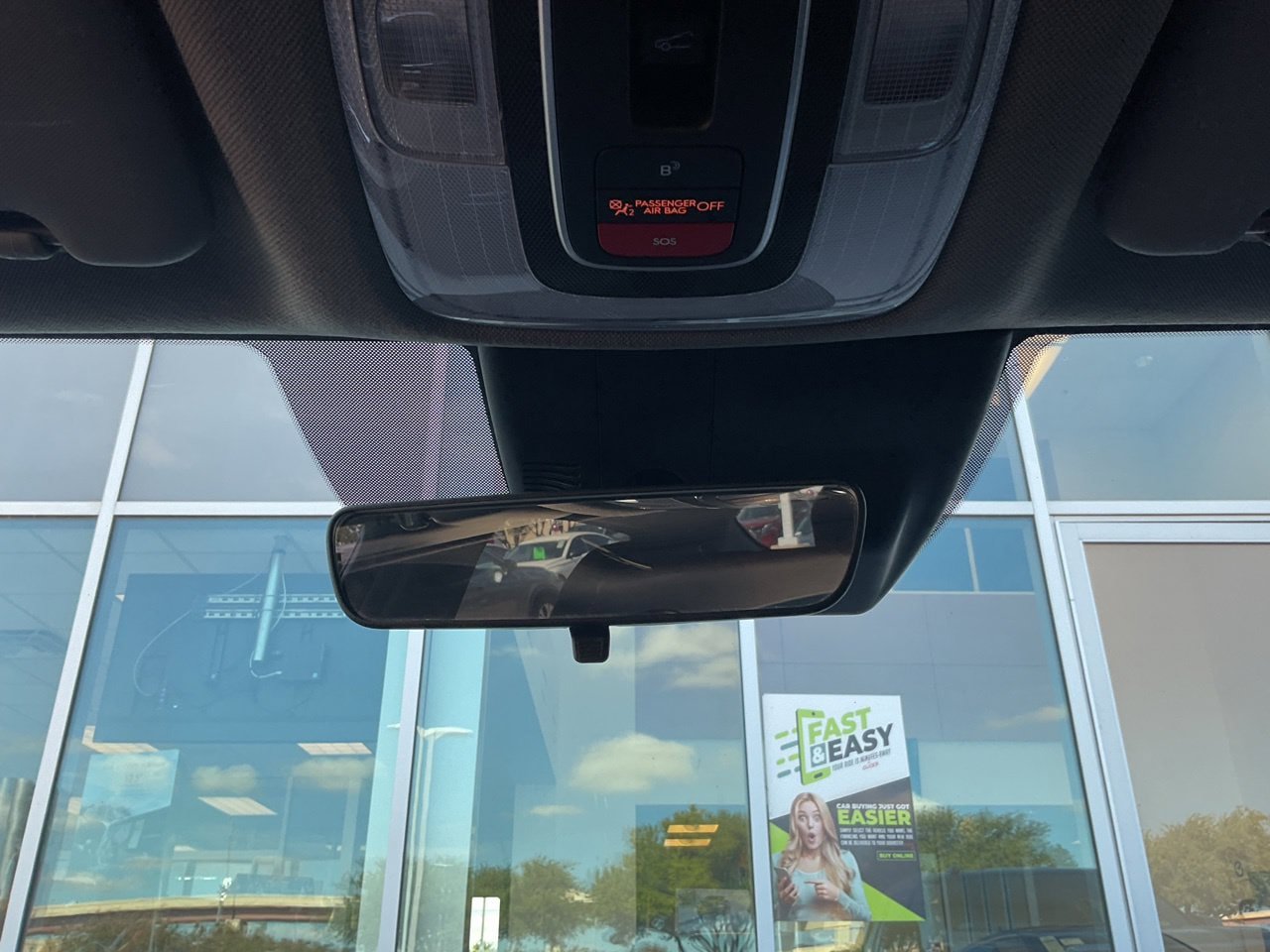 Used 2025 Hyundai Elantra SEL FWD image 19
