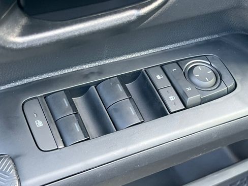 New 2026 Toyota Tacoma SR5 image 14