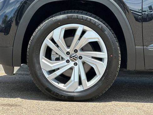 Used 2023 Volkswagen Atlas SE FWD image 26