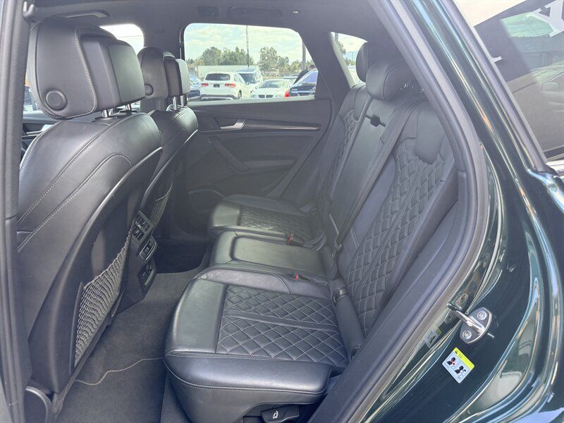 Used 2020 Audi SQ5 Prestige w/ Prestige Package AWD/4WD image 26