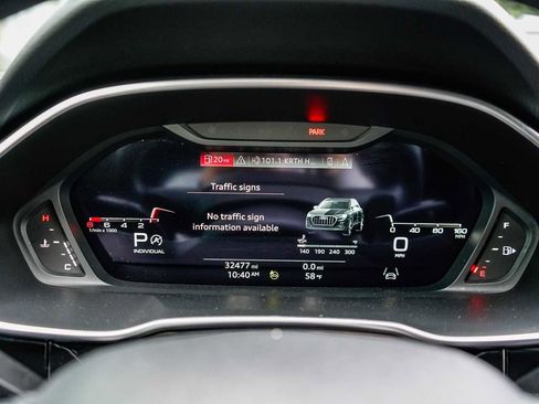 Used 2022 Audi Q3 2.0T Premium Plus w/ Premium Plus Package image 25