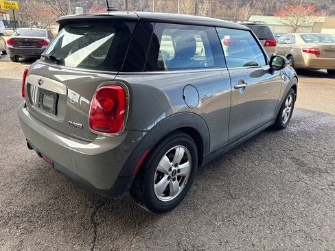 Used 2015 MINI Cooper 2-Door Hardtop image 3