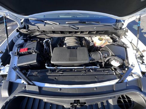 Used 2023 Chevrolet Tahoe Z71 w/ Luxury Package image 43