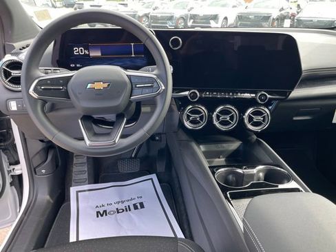 New 2025 Chevrolet Blazer EV LT FWD image 13
