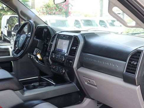 Used 2021 Ford F250 XLT w/ XLT Premium Package AWD/4WD image 51