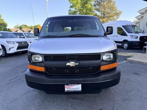 Used 2012 Chevrolet Express 2500 LS RWD image 2