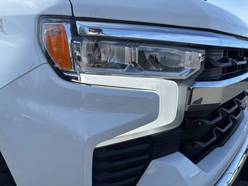 Used 2023 Chevrolet Silverado 1500 LT w/ Protection Package AWD/4WD image 9