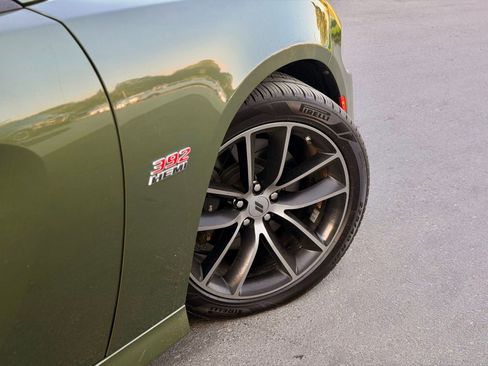 Used 2018 Dodge Charger R/T Scat Pack w/ Driver Confidence Group RWD image 40