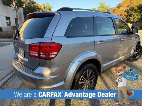 Used 2018 Dodge Journey SE w/ Connectivity Group FWD image 5
