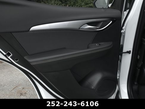 Used 2025 Buick Envision Sport Touring AWD/4WD image 32