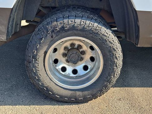 Used 2017 RAM 3500 Laramie AWD/4WD image 9