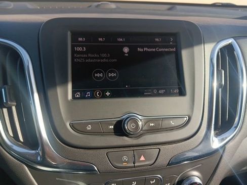 Used 2024 Chevrolet Equinox LT image 36