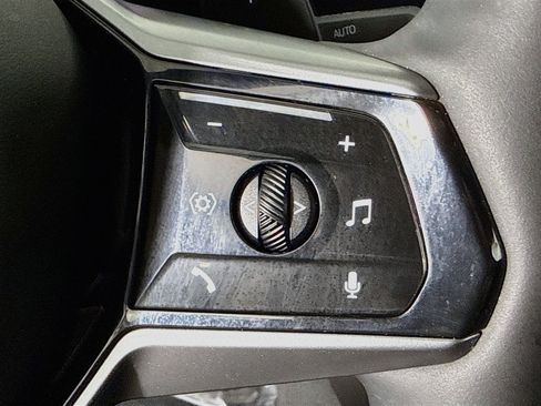 Used 2024 BMW 530i w/ Executive Package RWD image 15