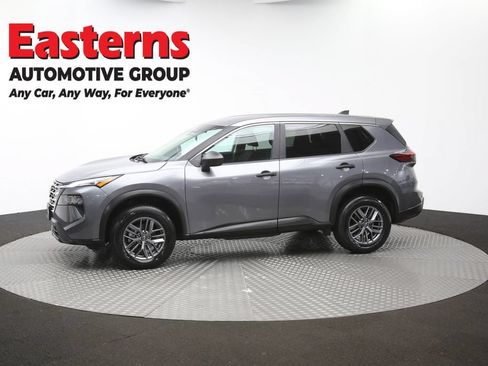 Used 2024 Nissan Rogue S AWD/4WD image 59