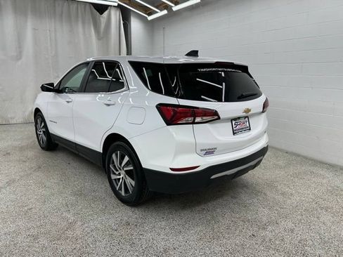Used 2024 Chevrolet Equinox LT w/ LPO, Floor Liner Package FWD image 3