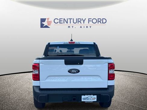 Used 2025 Ford Maverick XLT w/ XLT Luxury Package FWD image 3