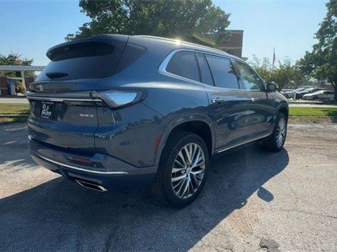 New 2026 Buick Enclave Avenir w/ Super Cruise Package image 8