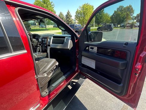 Used 2014 Ford F150 Platinum AWD/4WD image 24