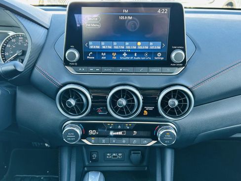 Used 2024 Nissan Sentra SR w/ SR Premium Package image 21