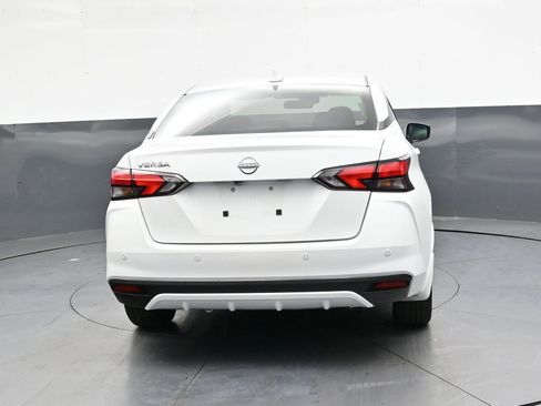 Certified 2025 Nissan Versa SV w/ Trunk Package FWD image 13